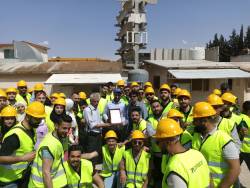 رحلة علمية لطلبة كلية الهندسة المدنية في جامعة الجزيرة الخاصة إلى مشروعات مؤسسة التشييد السريع في حمص 